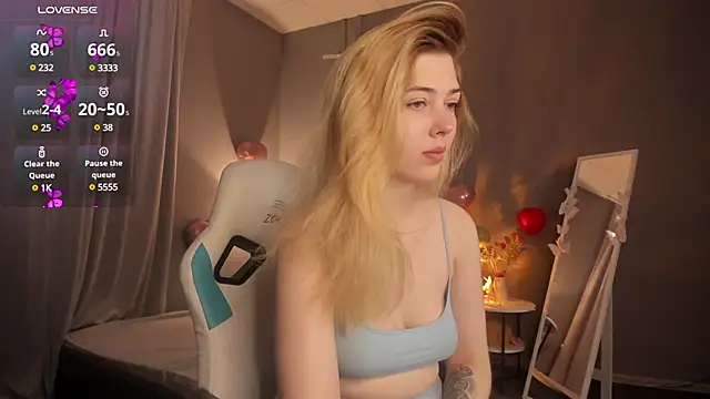 Vanessa Walters online show from March 2025 02:08:01 AM