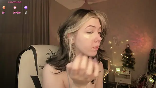 Vanessa Walters online show from December 2025 03:11:01 AM