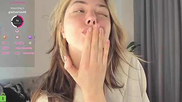 Vanessa Walters online show from March 2026 11:10:01 AM