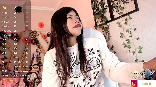 Punkys  online show from October 2025 10:55:01 PM