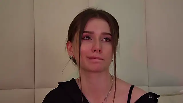 DianaVert online show from February 2025 12:31:02 AM