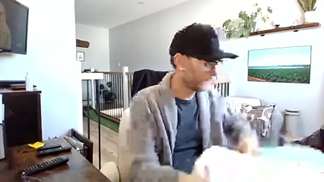 Bigdicktrav902 online show from March 2026 03:51:01 PM