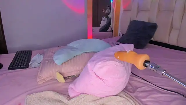 brendaruiz online show from February 2025 12:48:01 PM