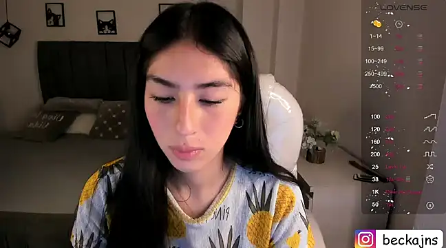 Beck jones online show from February 2025 09:09:01 PM