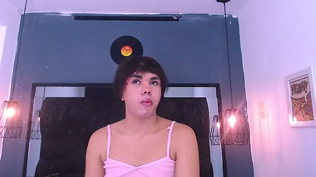 AndreaGil  online show from February 2026 05:11:01 PM