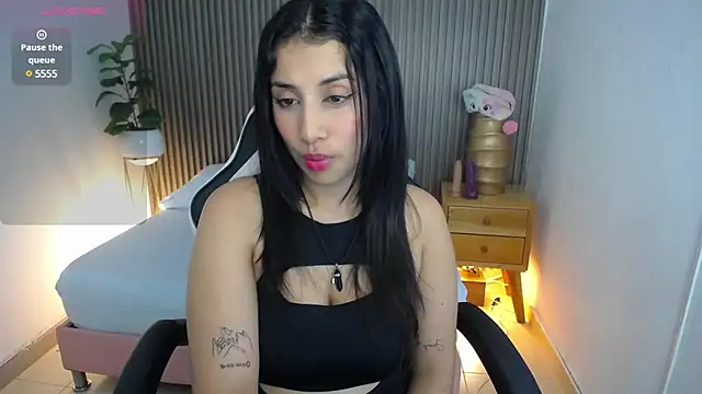 venuz lee online show from December 2024 12:50:02 PM