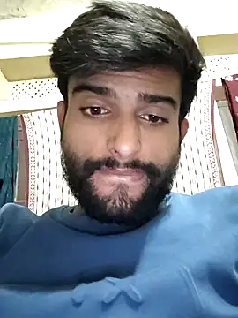 PRIYANHUxh online show from November 2025 02:05:01 PM