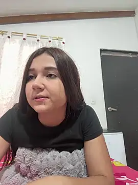 mia cooper 24 online show from January 2025 07:13:02 PM