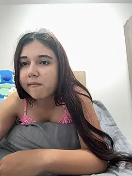 mia cooper 24 online show from March 2025 02:18:02 AM