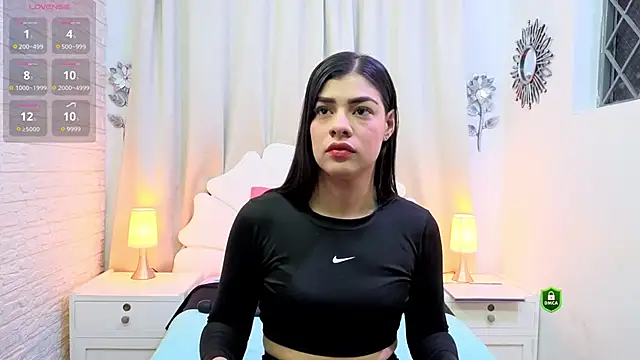 Snapshot of Maguy_Mistress chatting on March 2026 12:00:02 PM Maguy Mistress online show from March 2026 12:00:02 PM