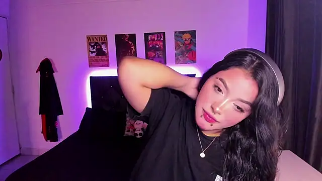 Mariana Hasper  online show from September 2025 12:11:02 AM