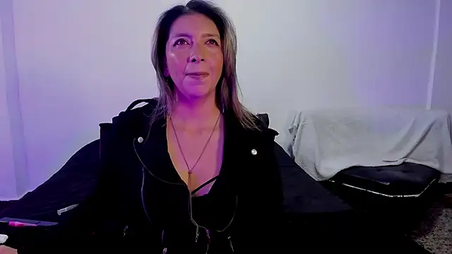 MichelleManson online show from October 2025 10:56:02 AM