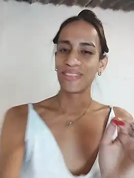 AlexaWarner online show from November 2025 04:12:02 PM