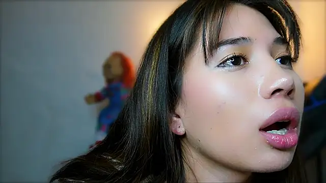 Snapshot of AlessiaVix chatting on January 2025 08:43:02 PM AlessiaVix online show from January 2025 08:43:02 PM