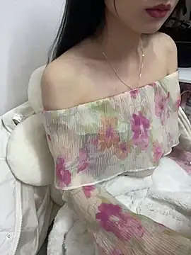 Lovely kute online show from February 2025 06:56:02 PM