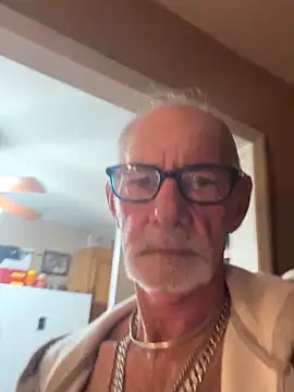 bobby123D online show from February 2025 09:35:02 PM