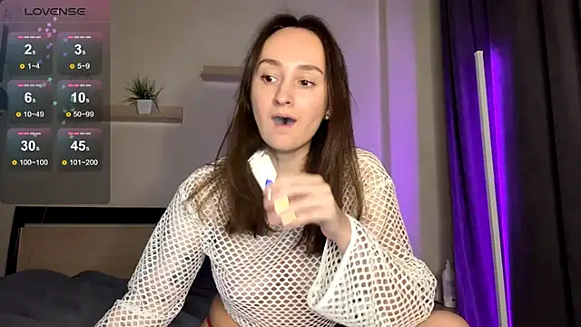 Eva Eva  online show from September 2025 09:27:01 PM