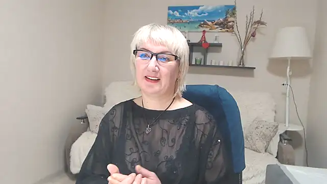 FleurMays online show from January 2025 09:47:01 AM