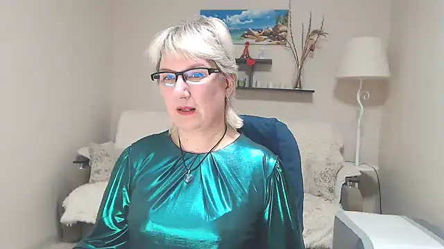 FleurMays online show from February 2025 12:44:02 PM