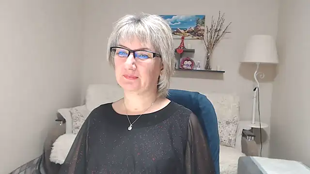 FleurMays online show from November 2025 05:07:01 AM