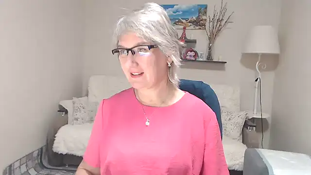 FleurMays online show from November 2025 04:13:01 AM