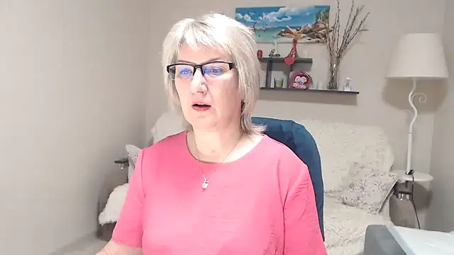 FleurMays online show from January 2026 06:28:01 AM