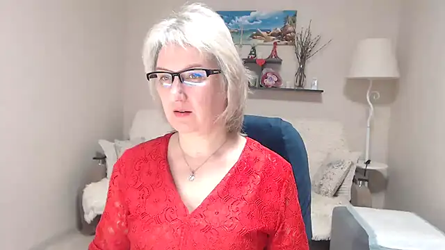 FleurMays online show from April 2026 09:04:01 AM