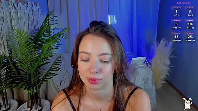 Goldy Grace  online show from January 2025 11:22:02 AM