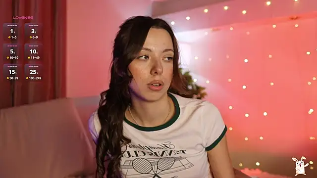 Goldy Grace  online show from February 2025 06:03:01 PM