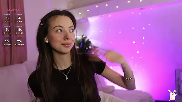 Goldy Grace  online show from March 2025 11:11:01 AM