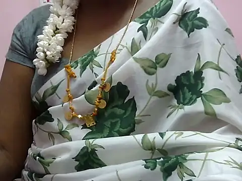 Snapshot of Hot_akshara chatting on February 2026 01:51:02 PM Hot akshara online show from February 2026 01:51:02 PM