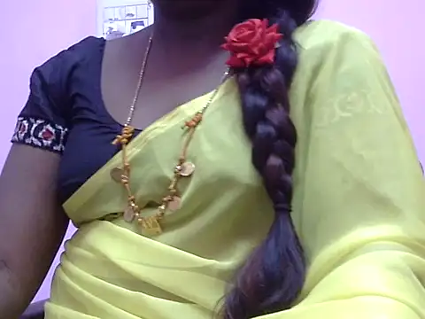 Snapshot of Hot_akshara chatting on February 2026 09:40:01 AM Hot akshara online show from February 2026 09:40:01 AM