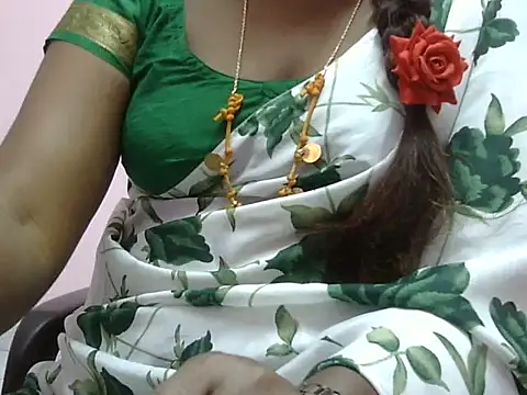 Snapshot of Hot_akshara chatting on February 2026 02:05:01 PM Hot akshara online show from February 2026 02:05:01 PM