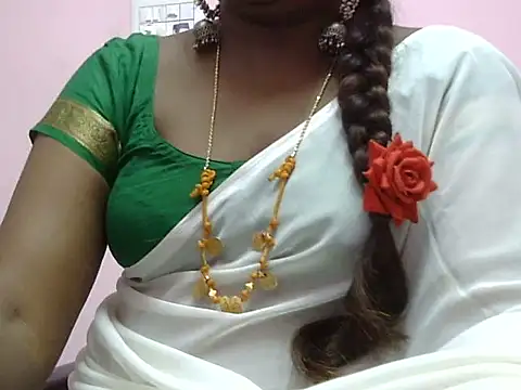 Snapshot of Hot_akshara chatting on March 2026 05:37:02 PM Hot akshara online show from March 2026 05:37:02 PM