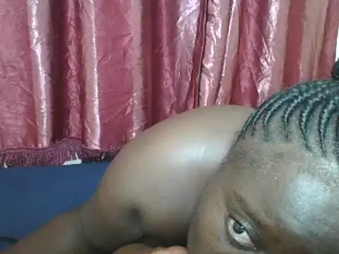 Snapshot of Hotwife8 chatting on December 2024 06:35:01 AM Hotwife8 online show from December 2024 06:35:01 AM