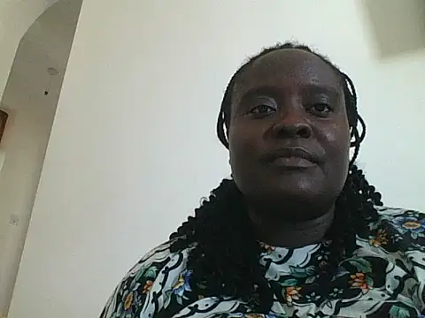 Snapshot of Hotwife8 chatting on November 2025 11:43:02 AM Hotwife8 online show from November 2025 11:43:02 AM