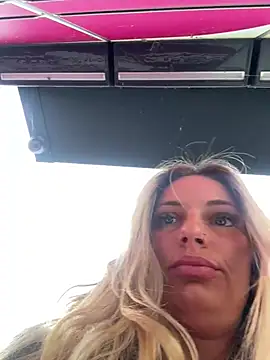 Lydie off online show from March 2025 08:04:02 AM