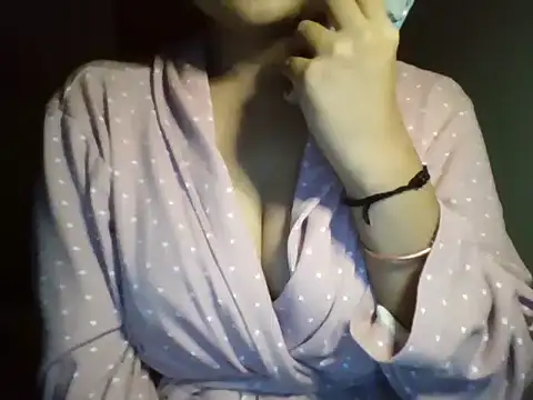 MakeMeCumAhh online show from April 2026 06:46:01 PM