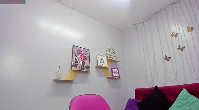 kathina giraldo online show from January 2025 12:52:02 PM