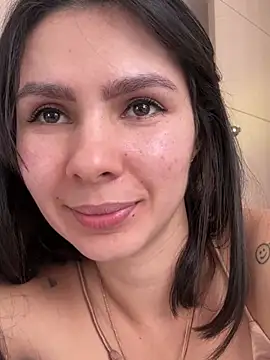 SofiaG  online show from January 2025 05:19:01 PM