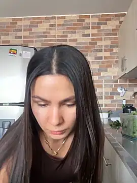 SofiaG  online show from September 2025 02:51:01 PM