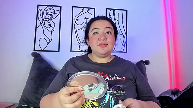 RubyPirsso18 online show from March 2025 07:09:01 PM