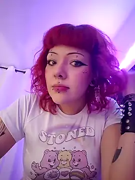 Snapshot of Sarah-Stoner chatting on June 2026 12:25:01 AM Sarah-Stoner online show from June 2026 12:25:01 AM