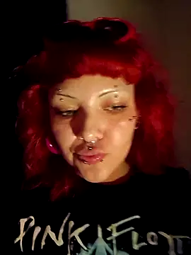 Snapshot of Sarah-Stoner chatting on June 2026 03:45:01 AM Sarah-Stoner online show from June 2026 03:45:01 AM