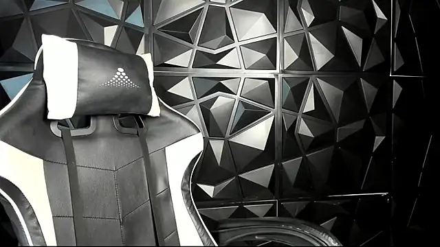 HelueHorny13 online show from March 2025 02:24:02 AM