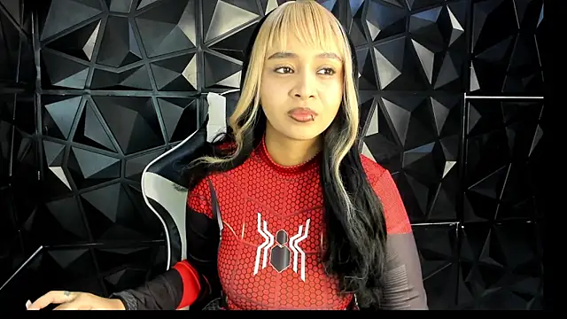 HelueHorny13 online show from October 2025 06:17:01 AM