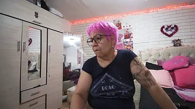 maturehot 65 online show from February 2026 11:11:01 AM