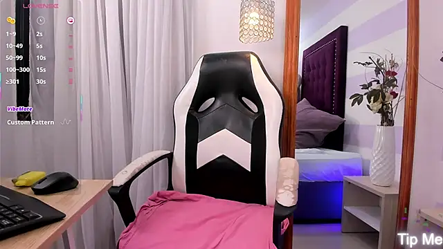 Snapshot of kaylin_jann chatting on March 2025 10:42:01 PM kaylin jann online show from March 2025 10:42:01 PM