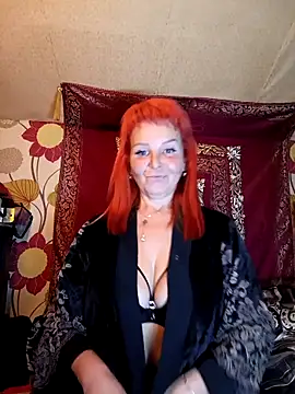 CassandraSandra44 online show from February 2026 05:57:02 PM