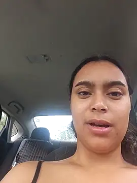 cinnaminnie online show from March 2025 02:51:01 PM